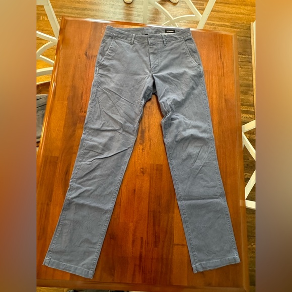 Men’s Bonobos Slim Chino Pant - Picture 2 of 2